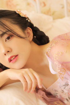 狗狗放里面突然变大
